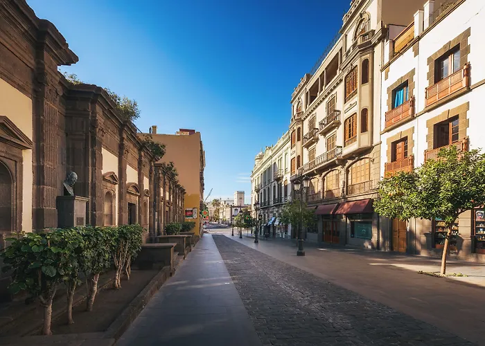 Masanet Emblematic - Adults Only 4*